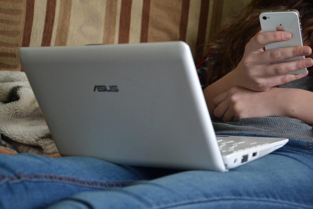 Social Media “Brain Rot” & Digital Overstimulation